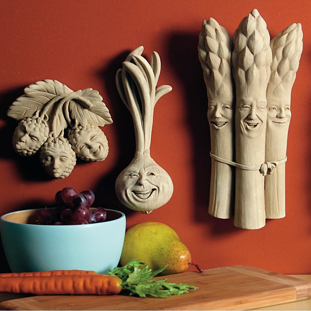NIB Carruth Studios Lively Bunch of “Pickled Asparagus" Aged Stone Sculpture - Picture 2 of 10